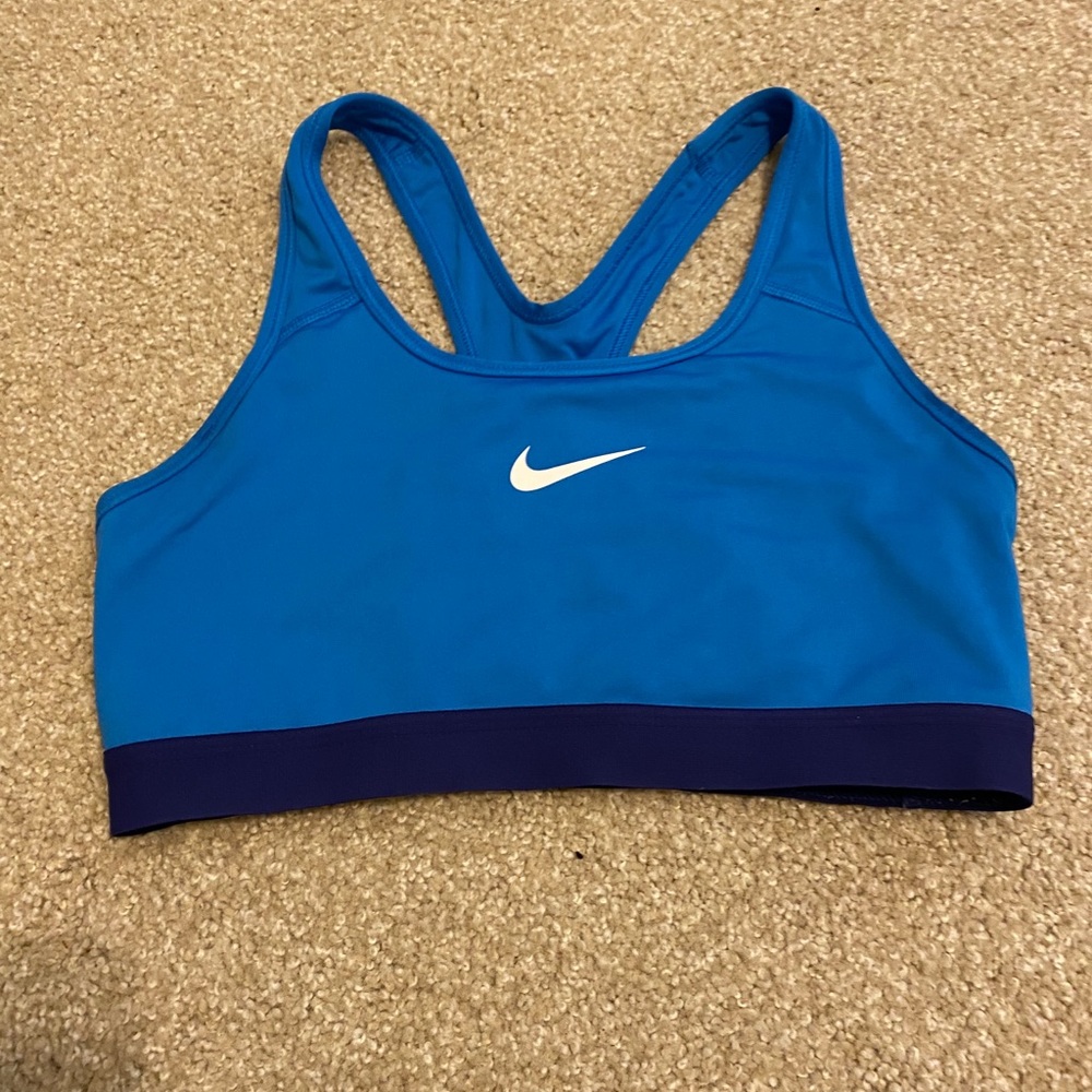Nike sports bra